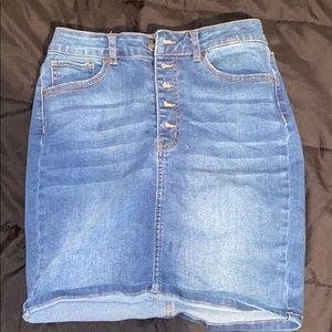 Denim skirt
